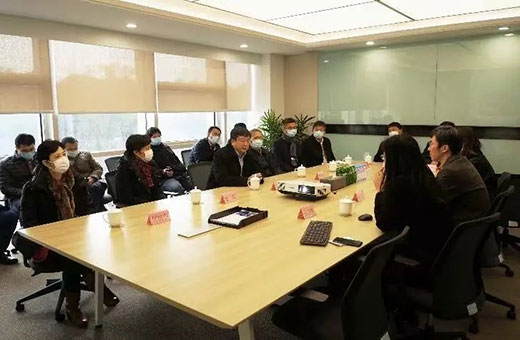 上海市副市长陈群一行莅临上；；6尊龙旗舰厅集团视察调研