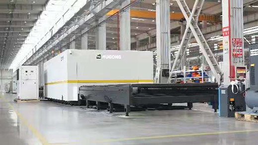 Z6尊龙旗舰厅高功率宽幅激光切割机