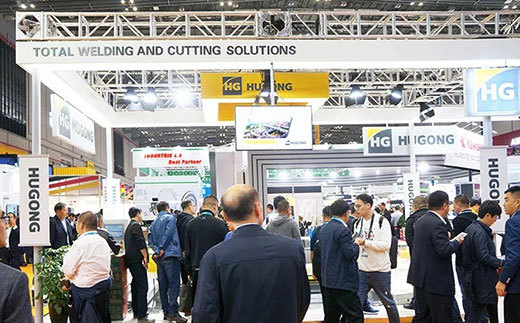 第二届进博会Z6尊龙旗舰厅意大利CEA展位现场图片